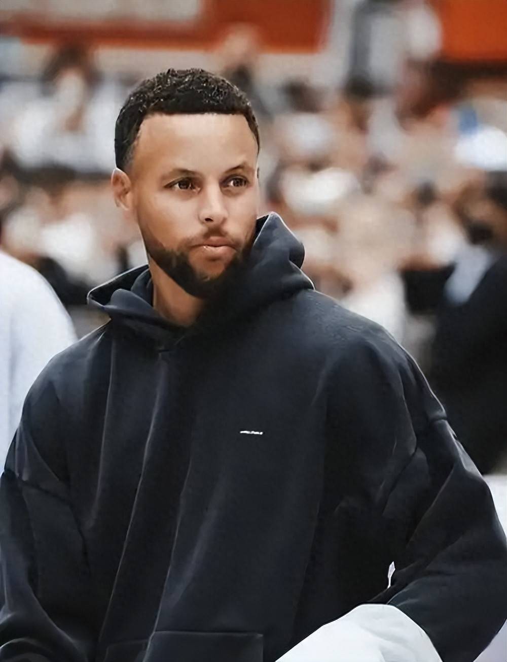 了信任与尊 了信任与尊